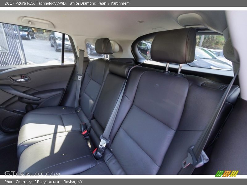 White Diamond Pearl / Parchment 2017 Acura RDX Technology AWD