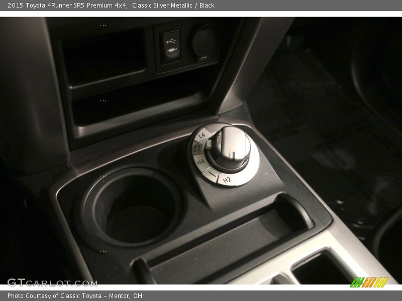 Classic Silver Metallic / Black 2015 Toyota 4Runner SR5 Premium 4x4