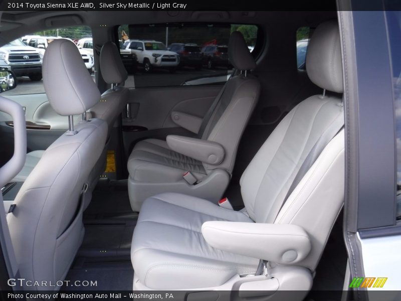 Silver Sky Metallic / Light Gray 2014 Toyota Sienna XLE AWD