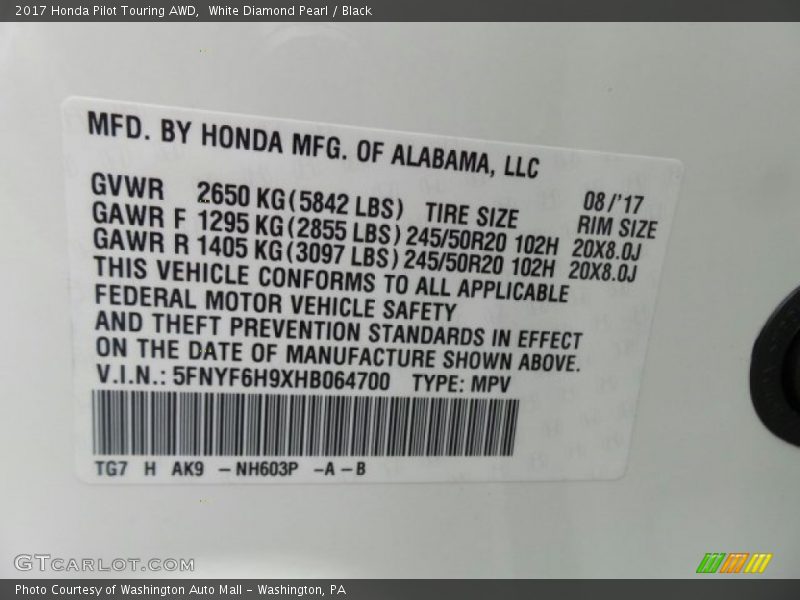 White Diamond Pearl / Black 2017 Honda Pilot Touring AWD