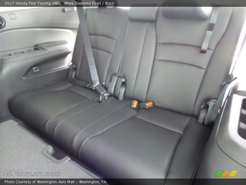 White Diamond Pearl / Black 2017 Honda Pilot Touring AWD