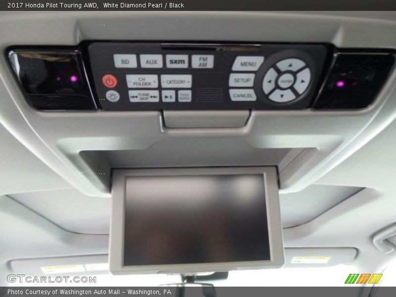 White Diamond Pearl / Black 2017 Honda Pilot Touring AWD
