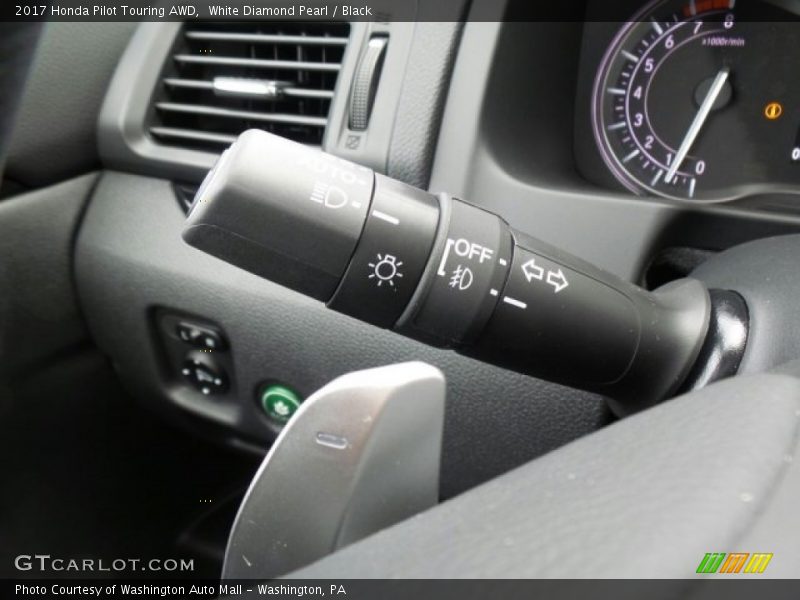 White Diamond Pearl / Black 2017 Honda Pilot Touring AWD