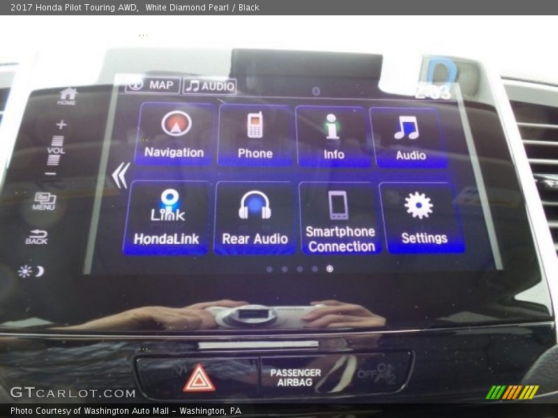 White Diamond Pearl / Black 2017 Honda Pilot Touring AWD