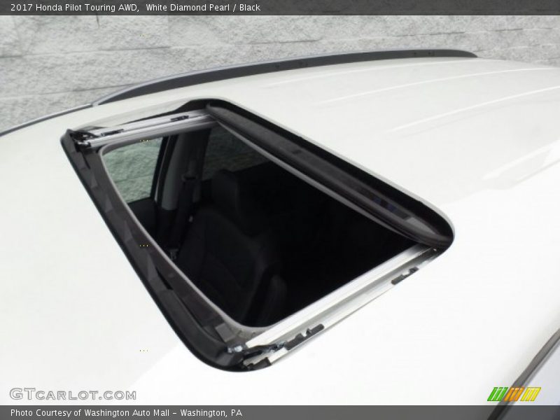 White Diamond Pearl / Black 2017 Honda Pilot Touring AWD
