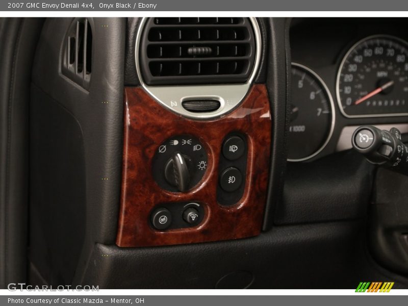 Onyx Black / Ebony 2007 GMC Envoy Denali 4x4