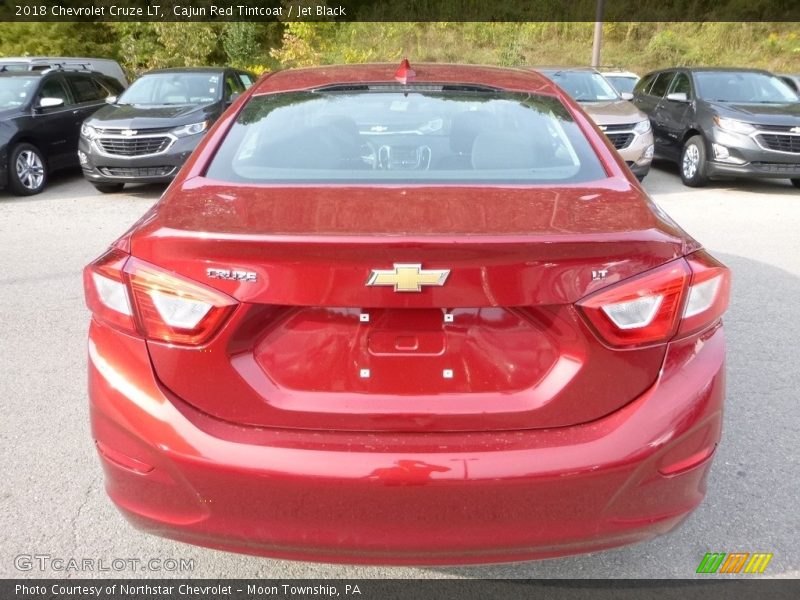 Cajun Red Tintcoat / Jet Black 2018 Chevrolet Cruze LT