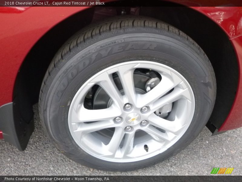 Cajun Red Tintcoat / Jet Black 2018 Chevrolet Cruze LT