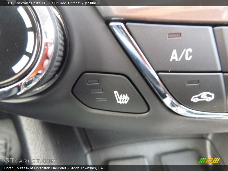 Cajun Red Tintcoat / Jet Black 2018 Chevrolet Cruze LT
