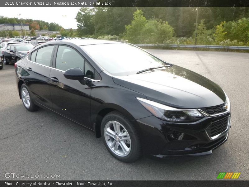 Mosaic Black Metallic / Jet Black 2018 Chevrolet Cruze LT