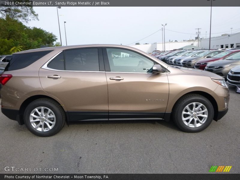 Sandy Ridge Metallic / Jet Black 2018 Chevrolet Equinox LT