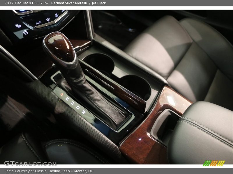Radiant Silver Metallic / Jet Black 2017 Cadillac XTS Luxury