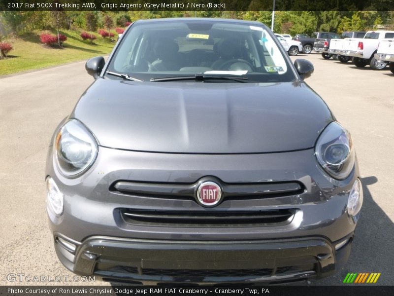 Grigio Argento (Grey Metallic) / Nero (Black) 2017 Fiat 500X Trekking AWD