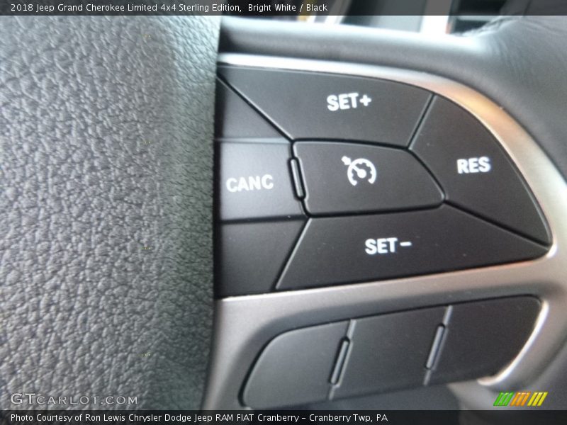 Bright White / Black 2018 Jeep Grand Cherokee Limited 4x4 Sterling Edition