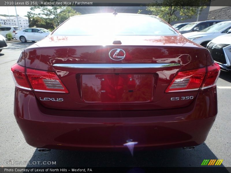 Matador Red Mica / Parchment 2010 Lexus ES 350