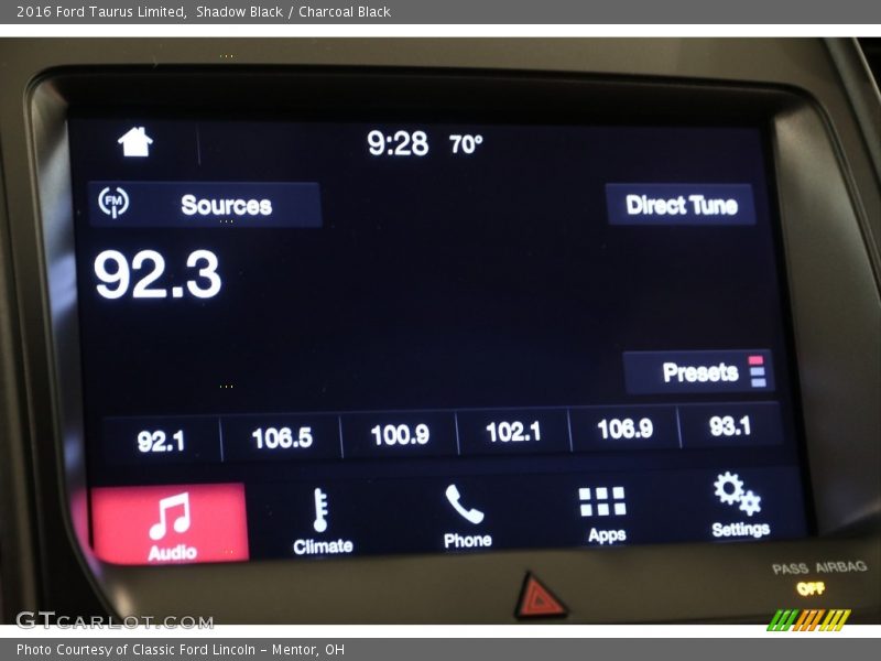 Shadow Black / Charcoal Black 2016 Ford Taurus Limited