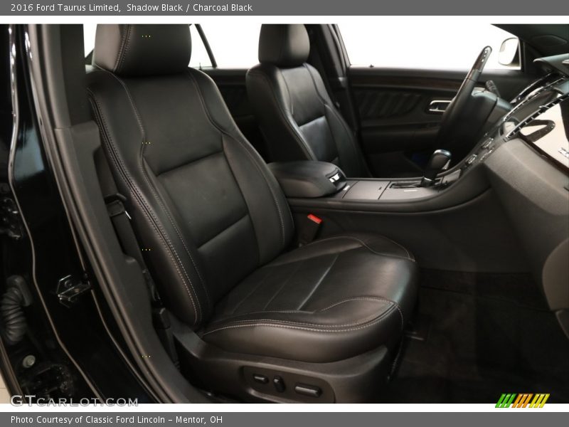 Shadow Black / Charcoal Black 2016 Ford Taurus Limited