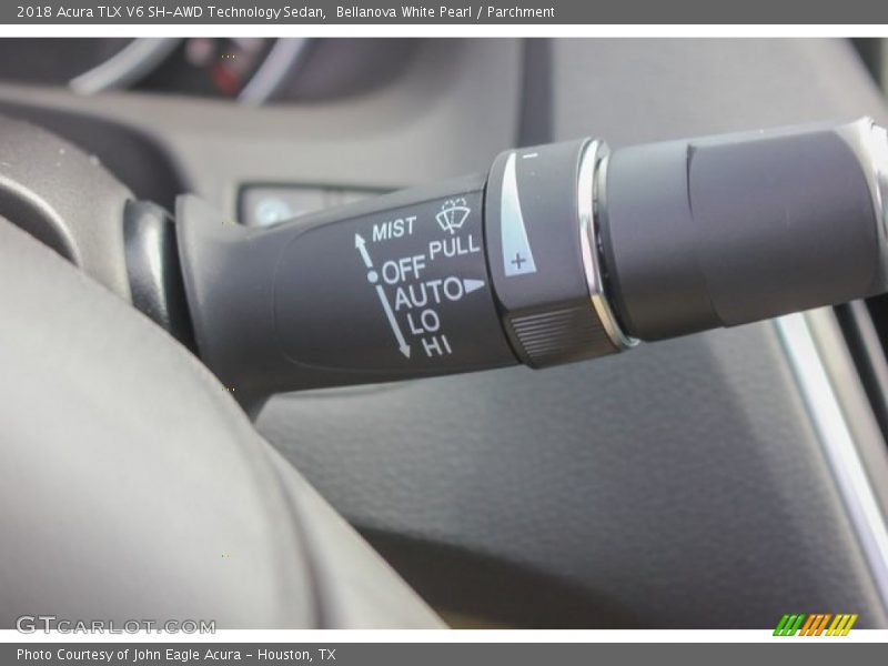 Controls of 2018 TLX V6 SH-AWD Technology Sedan