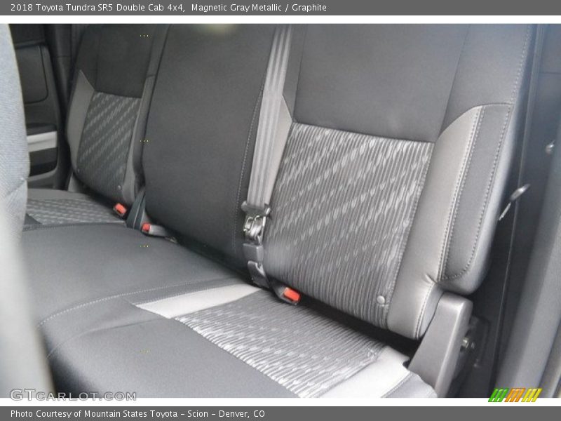 Magnetic Gray Metallic / Graphite 2018 Toyota Tundra SR5 Double Cab 4x4