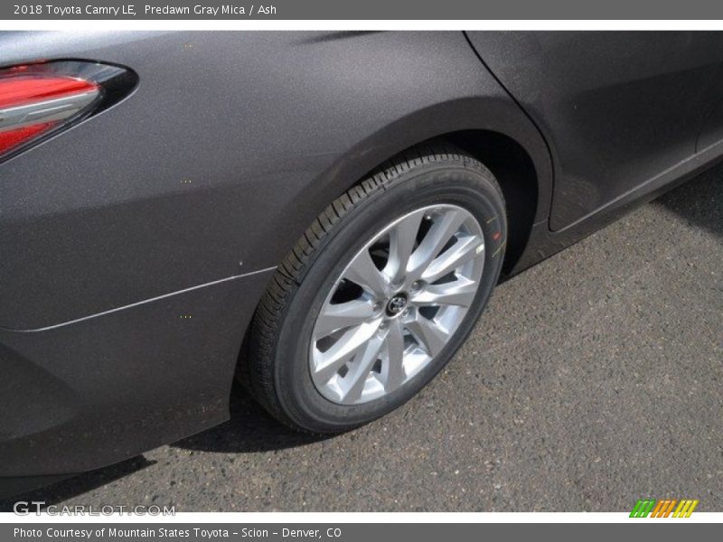 Predawn Gray Mica / Ash 2018 Toyota Camry LE