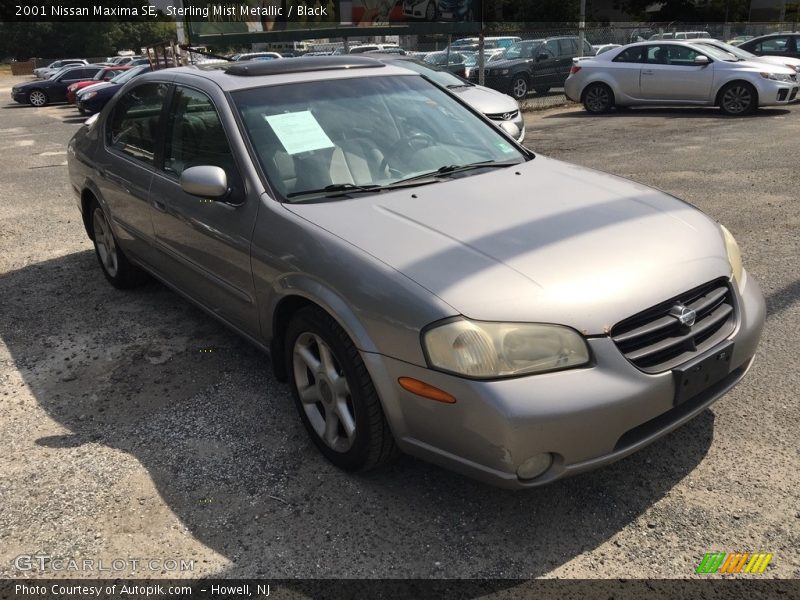 Sterling Mist Metallic / Black 2001 Nissan Maxima SE
