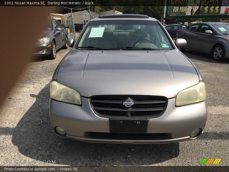 Sterling Mist Metallic / Black 2001 Nissan Maxima SE