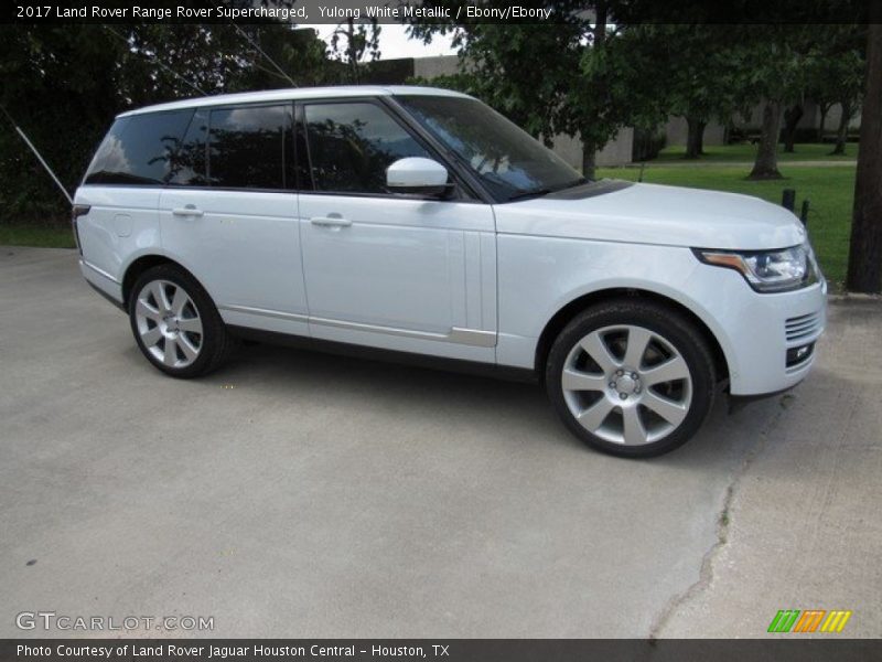 Yulong White Metallic / Ebony/Ebony 2017 Land Rover Range Rover Supercharged