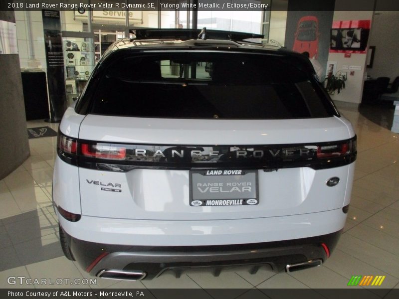 Yulong White Metallic / Eclipse/Ebony 2018 Land Rover Range Rover Velar R Dynamic SE