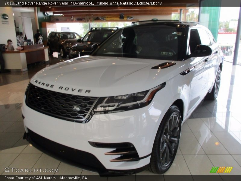 Yulong White Metallic / Eclipse/Ebony 2018 Land Rover Range Rover Velar R Dynamic SE