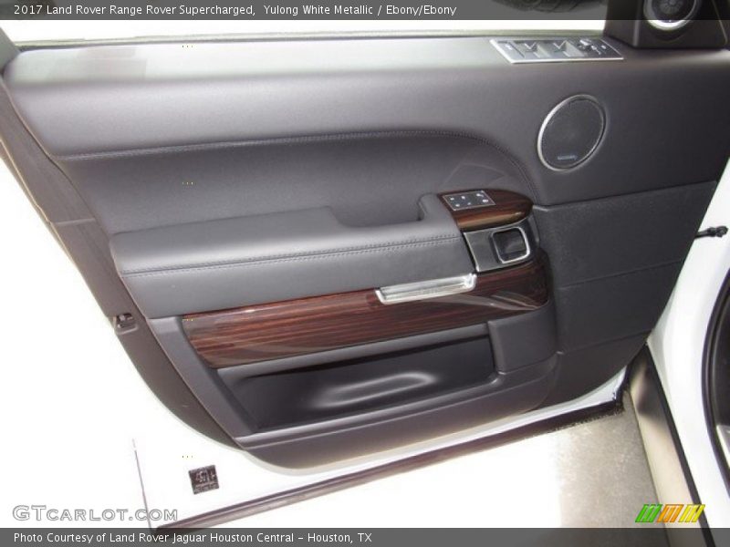 Yulong White Metallic / Ebony/Ebony 2017 Land Rover Range Rover Supercharged