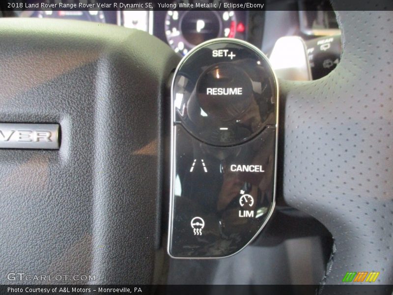 Yulong White Metallic / Eclipse/Ebony 2018 Land Rover Range Rover Velar R Dynamic SE