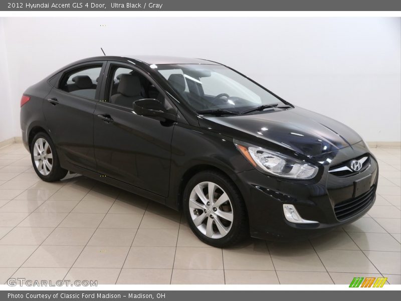Ultra Black / Gray 2012 Hyundai Accent GLS 4 Door