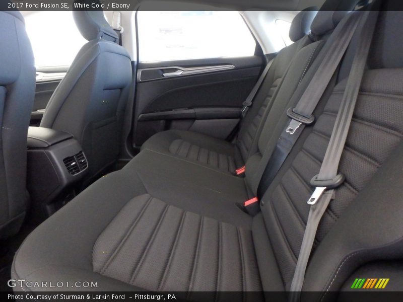 White Gold / Ebony 2017 Ford Fusion SE