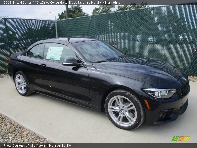 Front 3/4 View of 2018 4 Series 440i xDrive Convertible