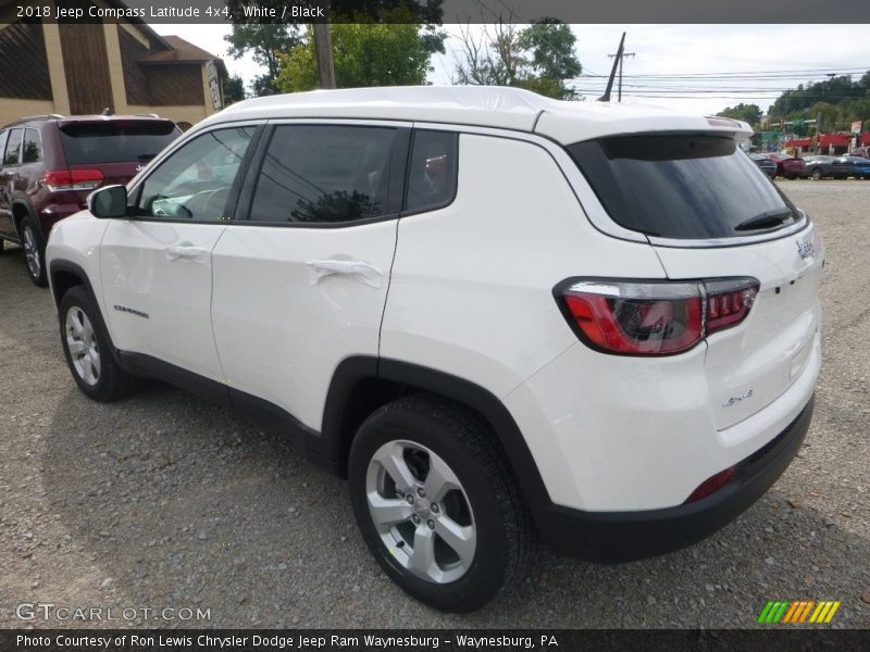 White / Black 2018 Jeep Compass Latitude 4x4