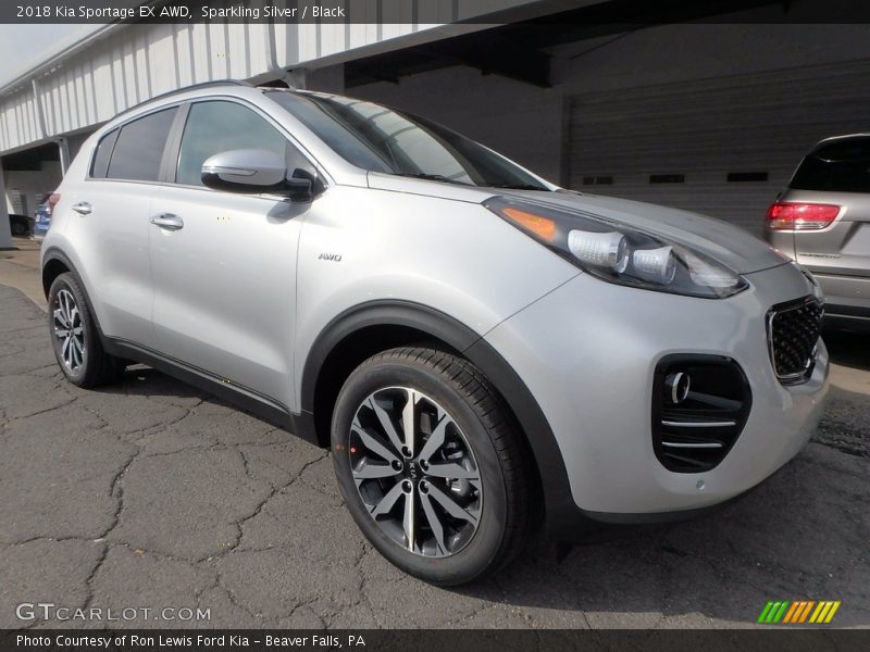 Front 3/4 View of 2018 Sportage EX AWD