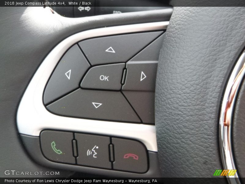 White / Black 2018 Jeep Compass Latitude 4x4