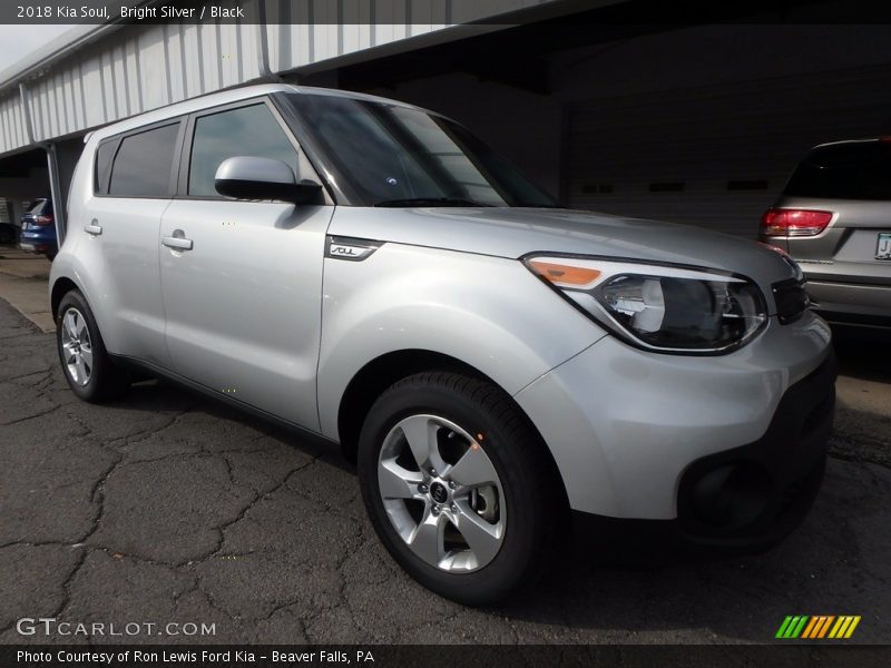 Bright Silver / Black 2018 Kia Soul