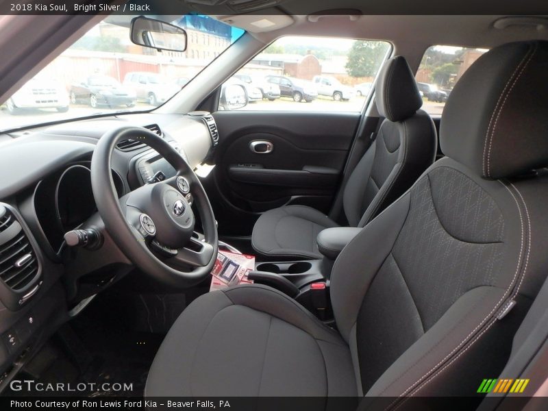 Bright Silver / Black 2018 Kia Soul