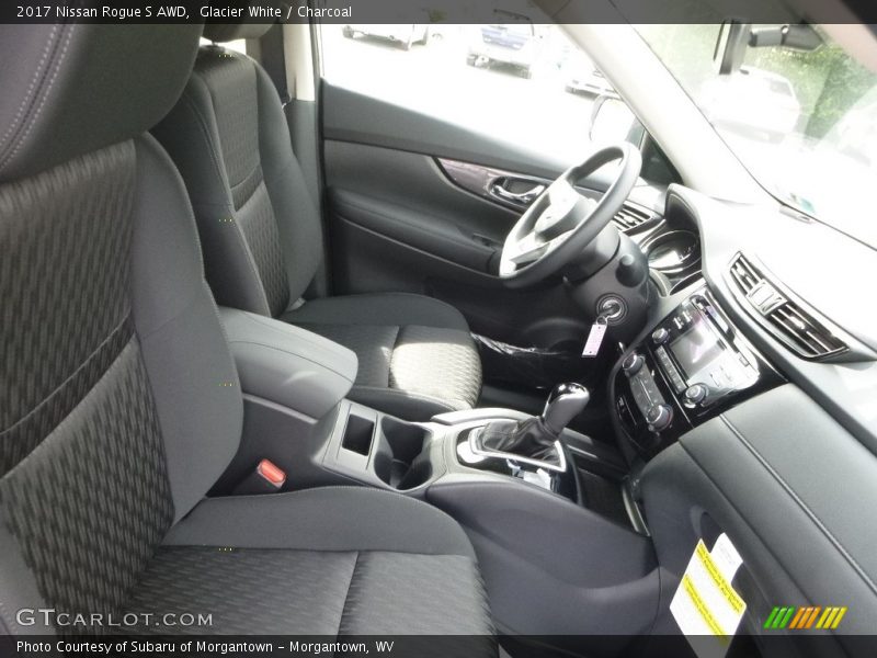 Glacier White / Charcoal 2017 Nissan Rogue S AWD