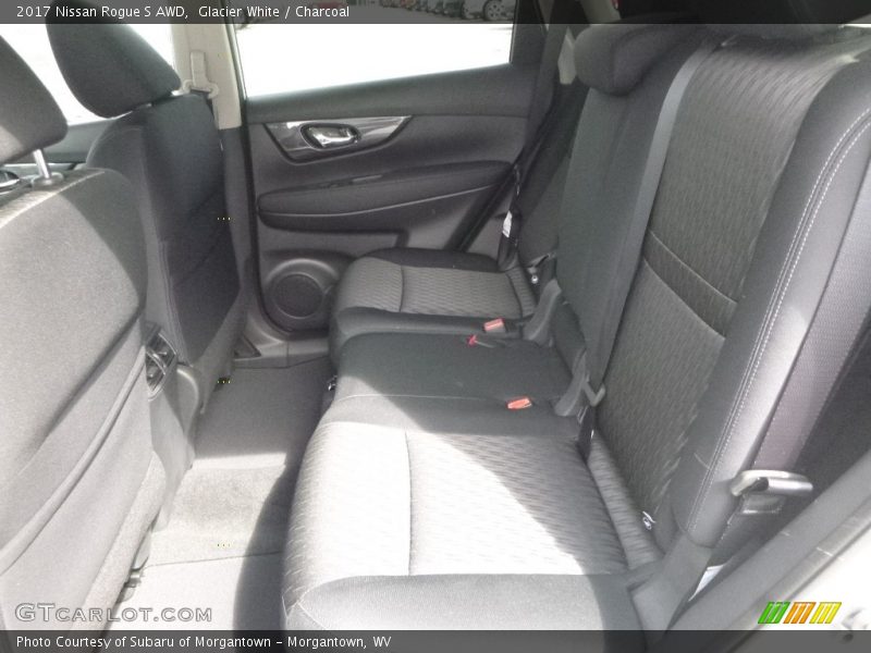Glacier White / Charcoal 2017 Nissan Rogue S AWD