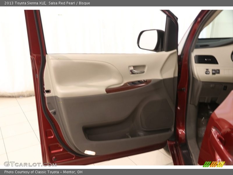 Salsa Red Pearl / Bisque 2013 Toyota Sienna XLE