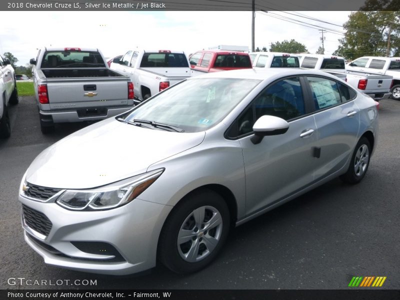 Silver Ice Metallic / Jet Black 2018 Chevrolet Cruze LS