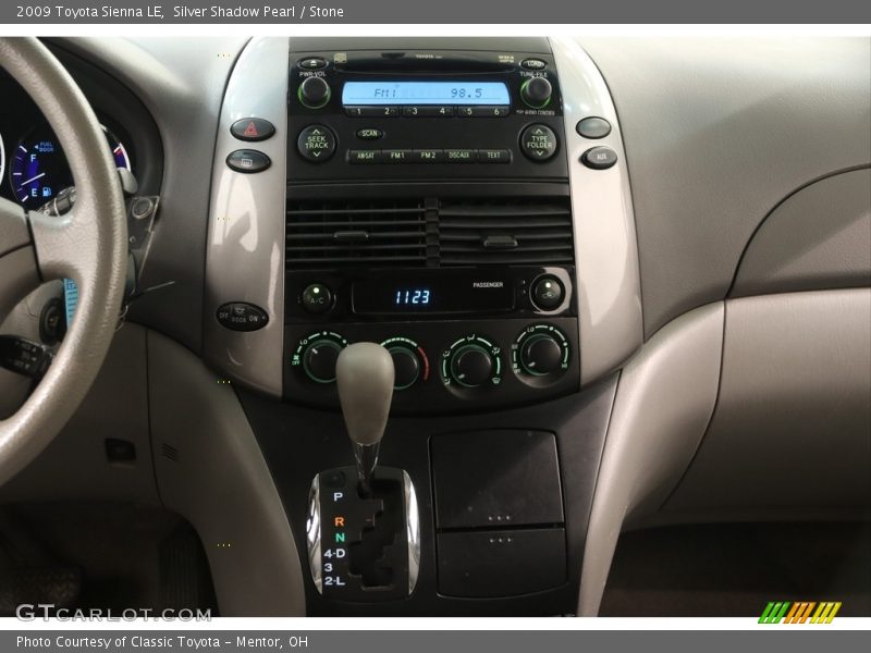 Silver Shadow Pearl / Stone 2009 Toyota Sienna LE