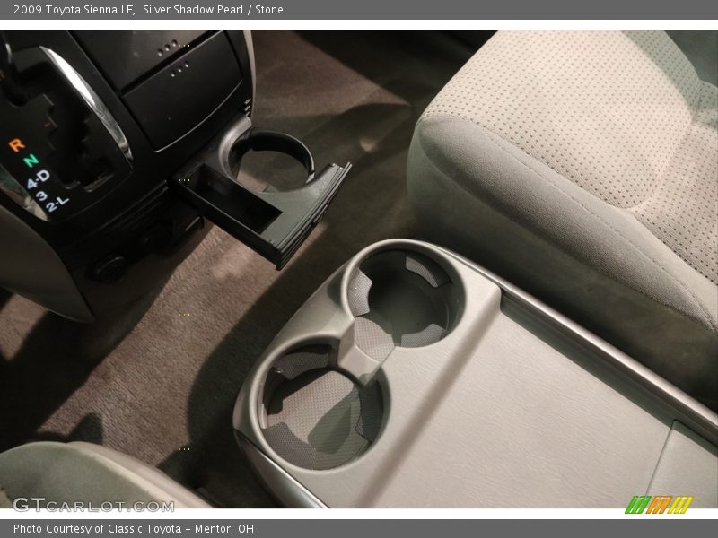 Silver Shadow Pearl / Stone 2009 Toyota Sienna LE