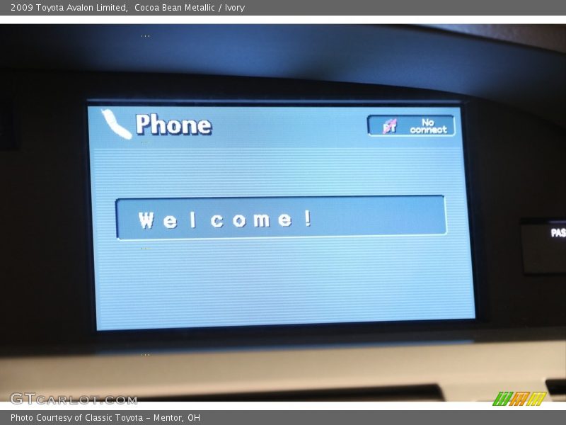 Cocoa Bean Metallic / Ivory 2009 Toyota Avalon Limited