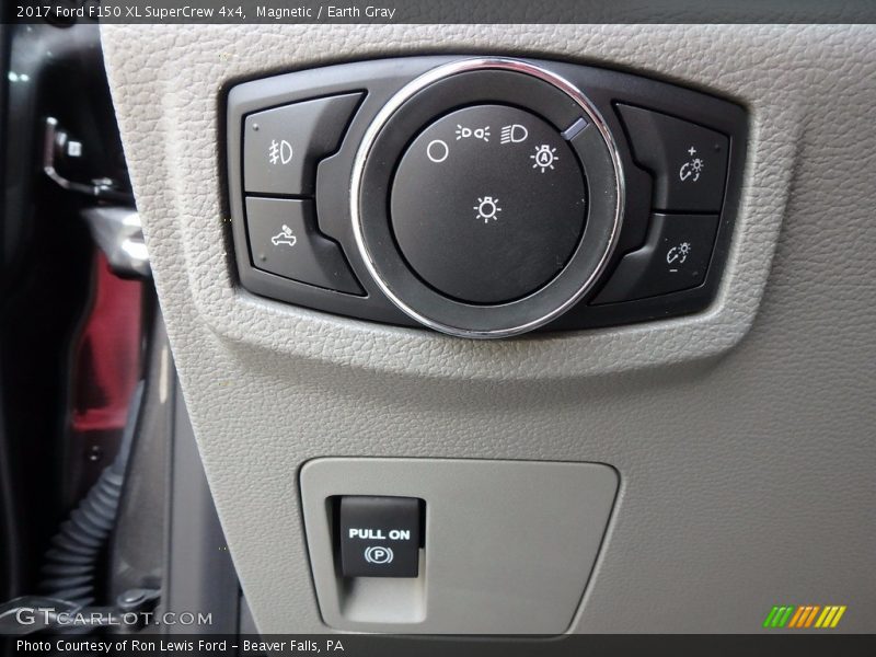 Magnetic / Earth Gray 2017 Ford F150 XL SuperCrew 4x4