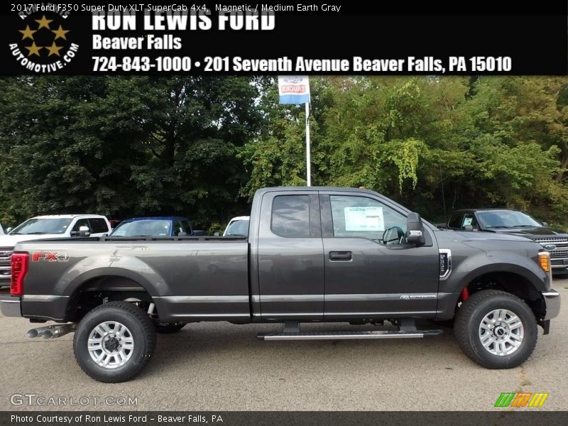 Magnetic / Medium Earth Gray 2017 Ford F350 Super Duty XLT SuperCab 4x4