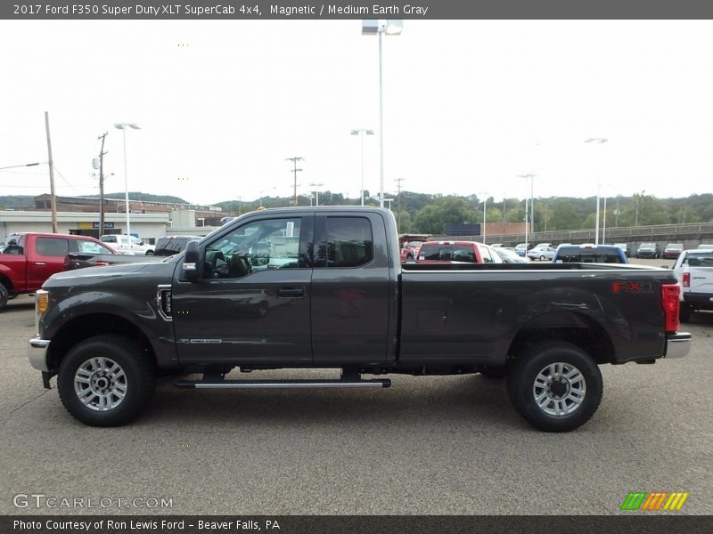 Magnetic / Medium Earth Gray 2017 Ford F350 Super Duty XLT SuperCab 4x4