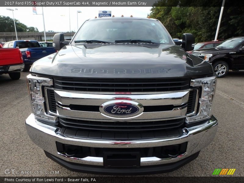 Magnetic / Medium Earth Gray 2017 Ford F350 Super Duty XLT SuperCab 4x4